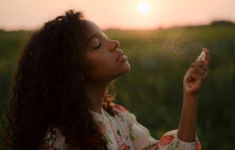 dove spruzzare il profumo